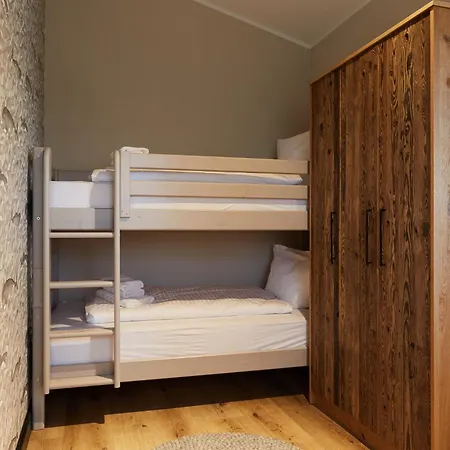 Binnendiek Haus 6 11 בוסום